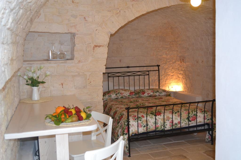 Hotel Trullo De Amicis N 5 Alberobello Zimmer foto